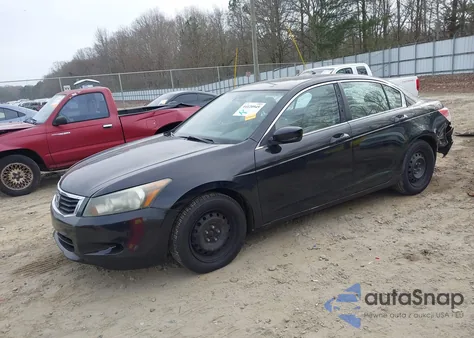 2010 Honda Accord 2.4 Lx z USA, uszkodzony, nr VIN 1HGCP2F39AA164186